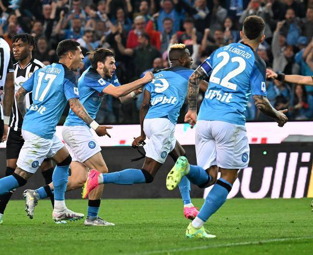 达尼洛：尤文是我一生中最重要的俱乐部，阿涅利教了我很多（达尼洛：尤文是我人生最重要的俱乐部，阿涅利让我受益匪浅）