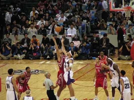 回顾林加德首尔生涯：大英帝星多面人生，32岁仍期待涅槃（回望林加德首尔岁月：昔日英伦新星多重身份，32岁仍盼重生）