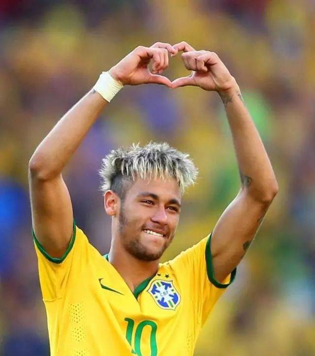 今夜能否晋级？拜仁过去21场德国杯客场对德甲球队仅一次失利（拜仁德国杯客场对德甲近21战仅一败，今夜能否再度晋级？）