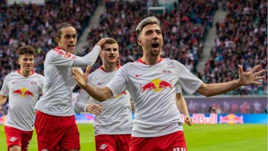 伦敦奥运马术冠军情侣同日安乐谢世：20年相伴 共创所有世界级赛事辉煌（相伴二十年的伦敦奥运马术冠军伴侣同日安乐离世，在世界级赛场共铸辉煌）