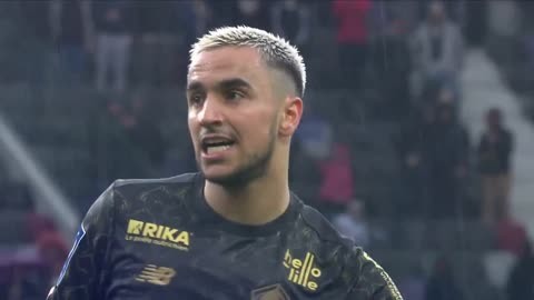 欧冠进球榜更新：莱万连续进球,（欧冠射手榜更新：莱万连场破门）