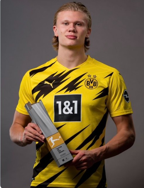 意媒：尤文两位防线伤员凯利和卡瓦尔有望在国际比赛日后复出（意媒：凯利、卡瓦尔有望在国际比赛日后重返尤文后防）