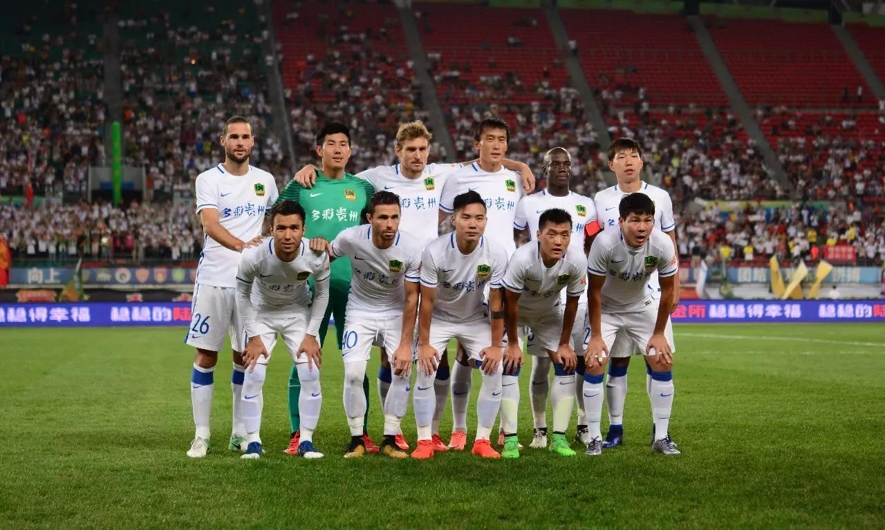 世欧预战报：卡尼凯尼克惊天乌龙，科索沃2-0十人斯洛文尼亚（世预欧战报：卡尼凯尼克致命乌龙，科索沃2-0力克十人斯洛文尼亚）