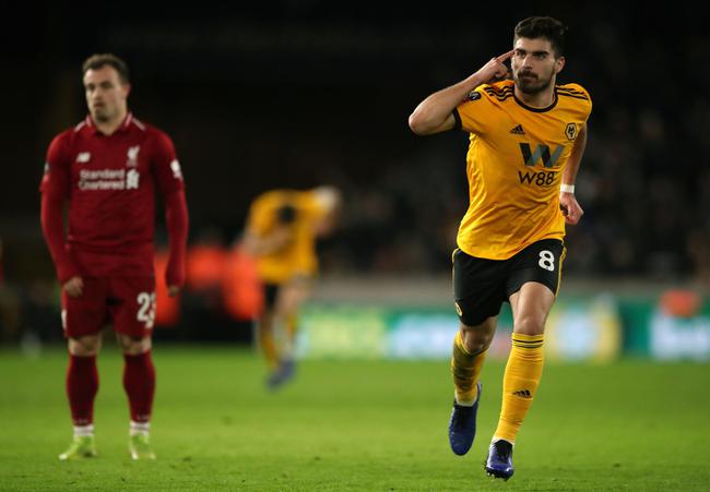 翻新太贵，维罗纳市长托马西提出把维罗纳现主场直接拆除再重建（因翻新成本过高，维罗纳市长托马西建议拆除现有主场并重建）